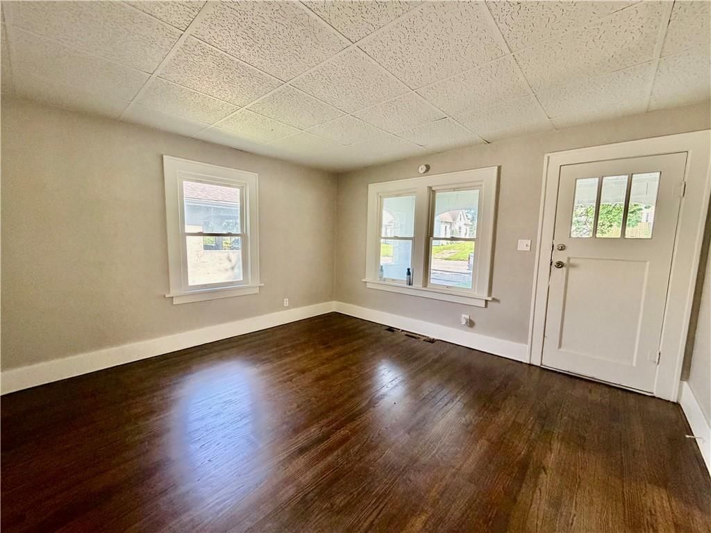 3209 Mitchell Avenue — photo 4