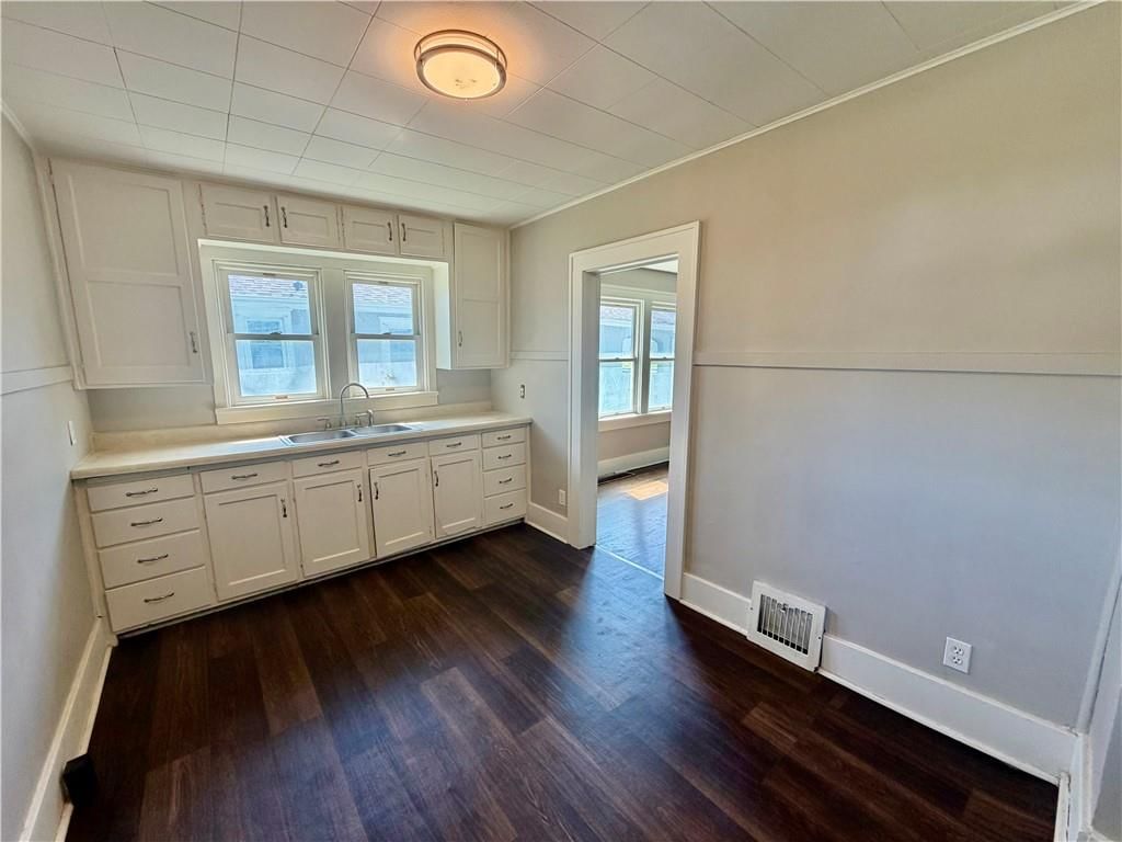 3209 Mitchell Avenue — photo 9