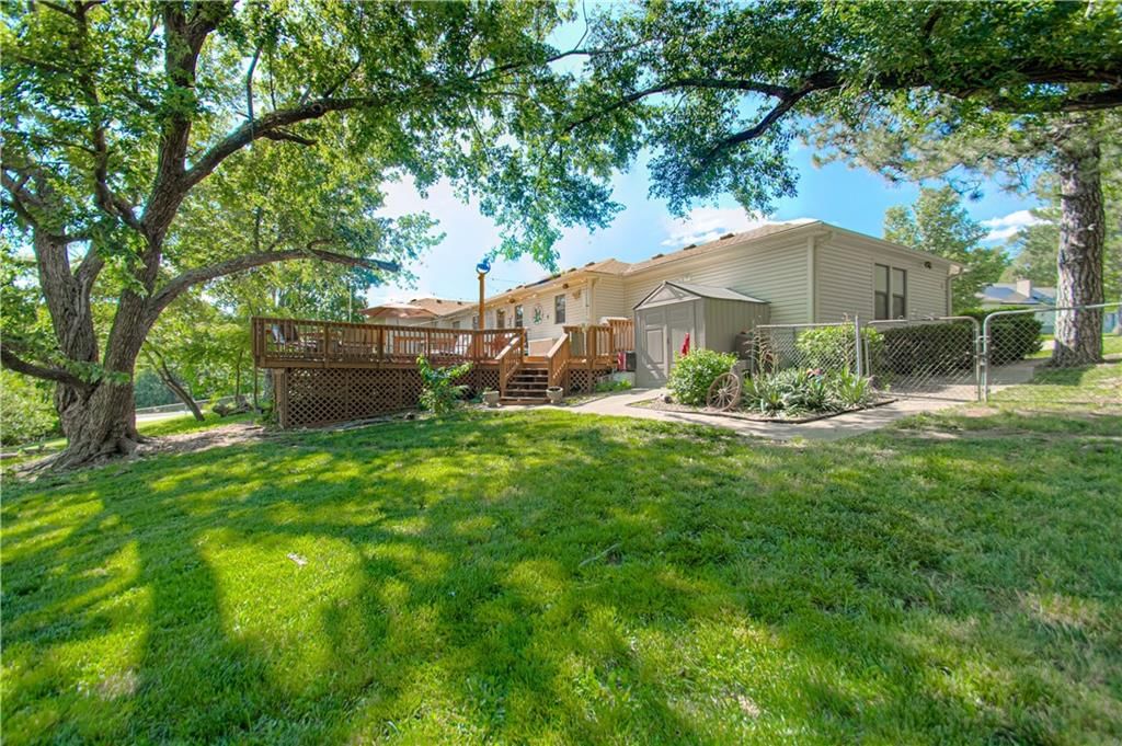 1301 W 100th Terrace — photo 5