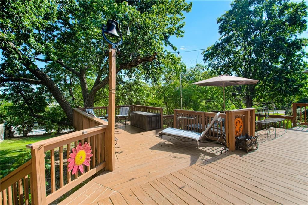1301 W 100th Terrace — photo 10