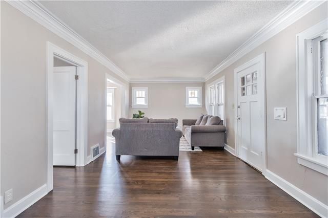 4915 Olive Street — photo 7