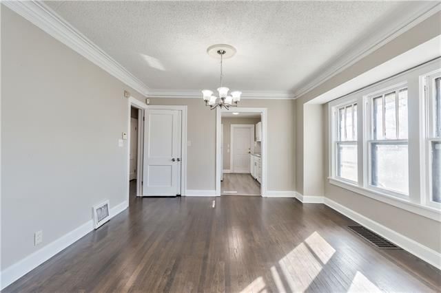 4915 Olive Street — photo 10