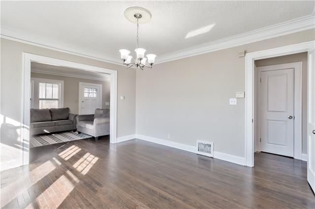 4915 Olive Street — photo 11