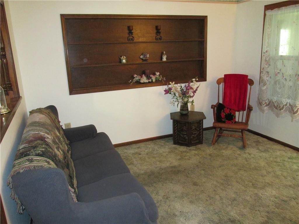 214 W 7th Street — photo 9