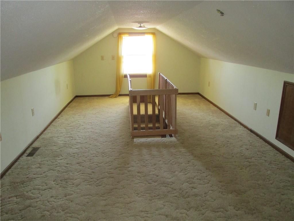 214 W 7th Street — photo 25