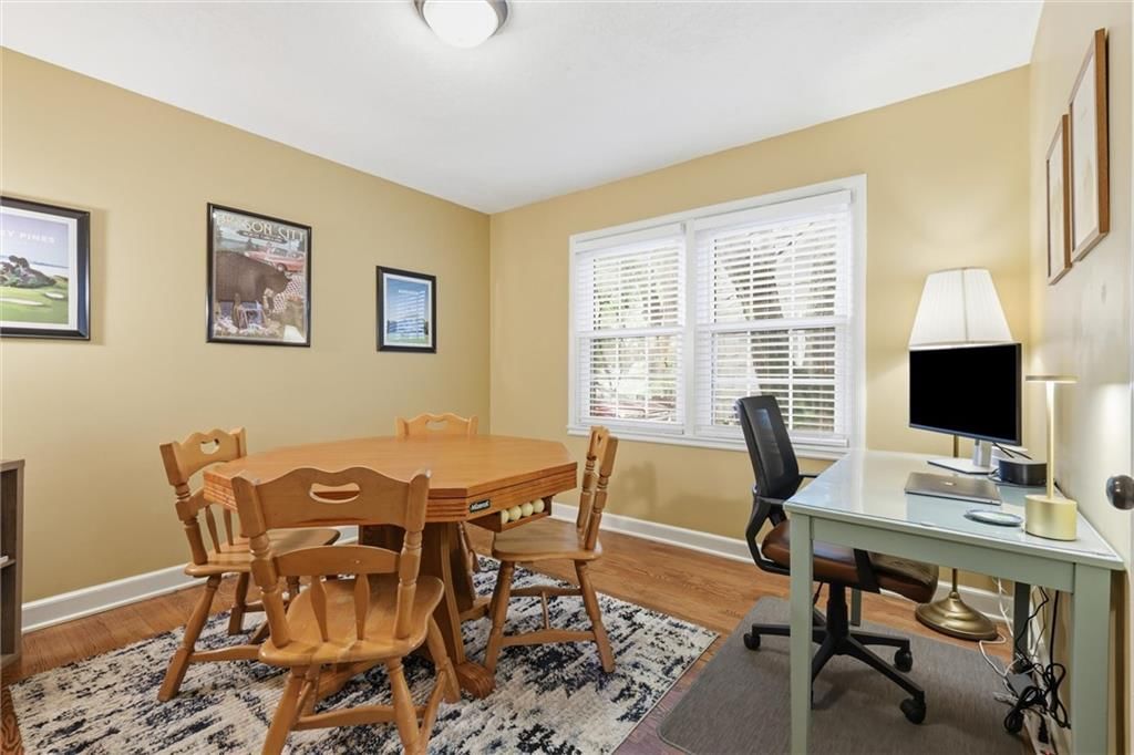 5720 Walmer Street — photo 16