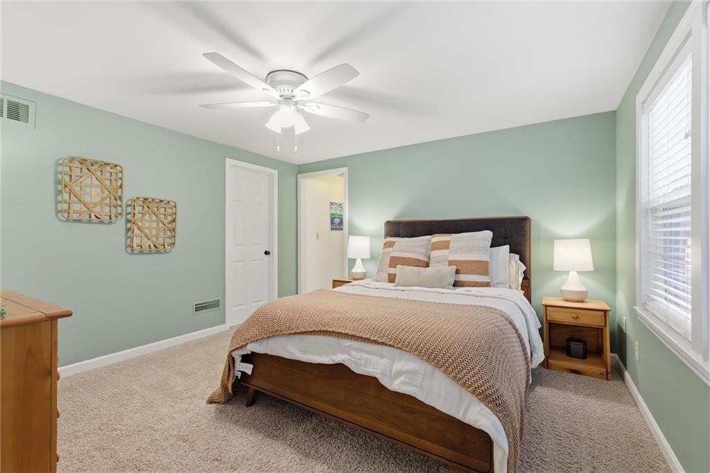 5720 Walmer Street — photo 19