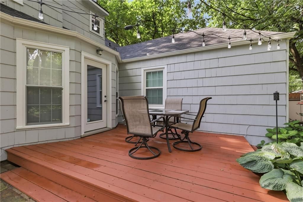 5720 Walmer Street — photo 23