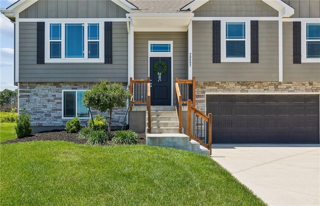 20602 Copper Creek Drive — photo 3