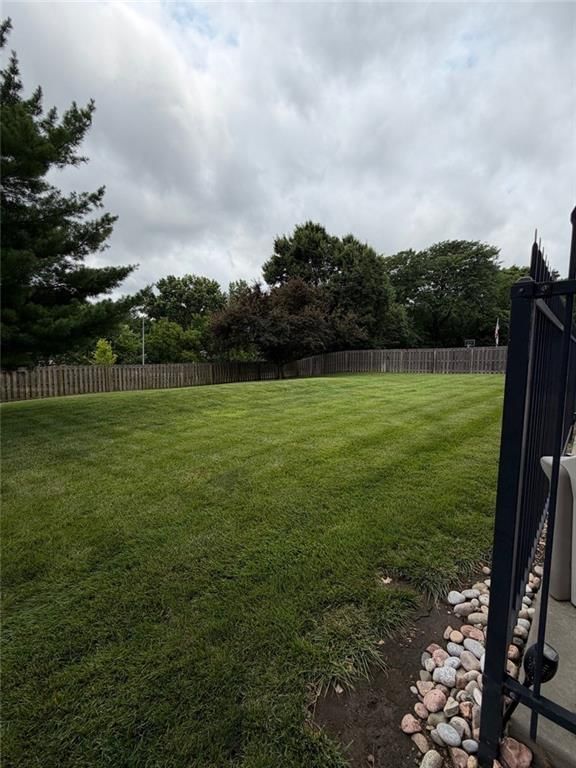 1619 NE 100 Court — photo 40