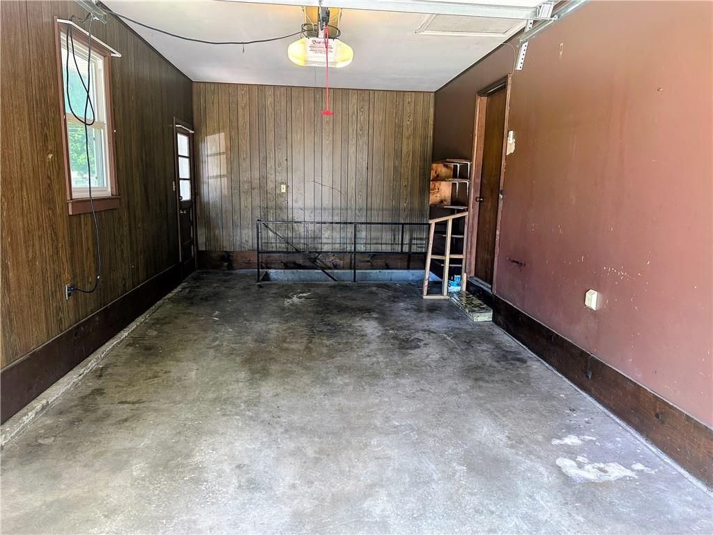 310 Glendana Street — photo 22