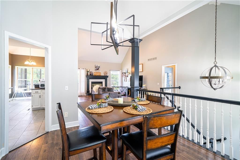 3505 London Court — photo 5