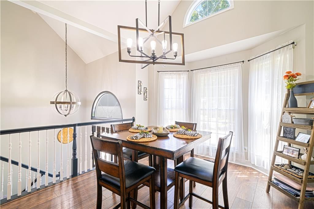 3505 London Court — photo 6