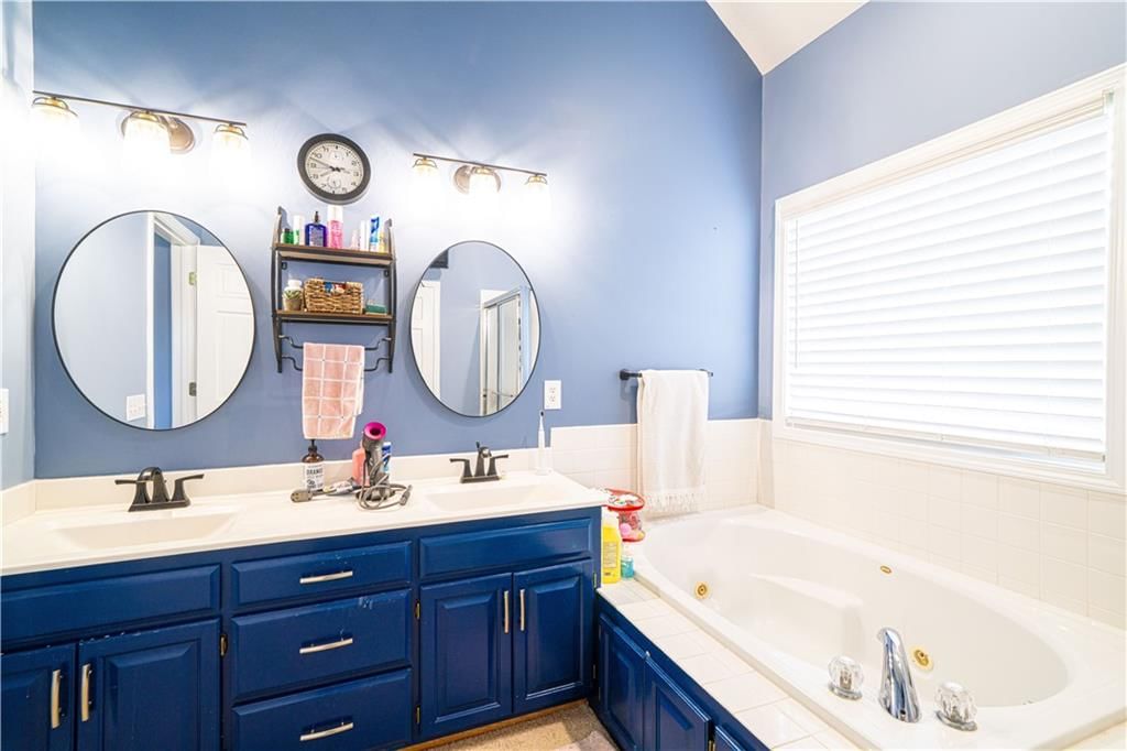 3505 London Court — photo 17