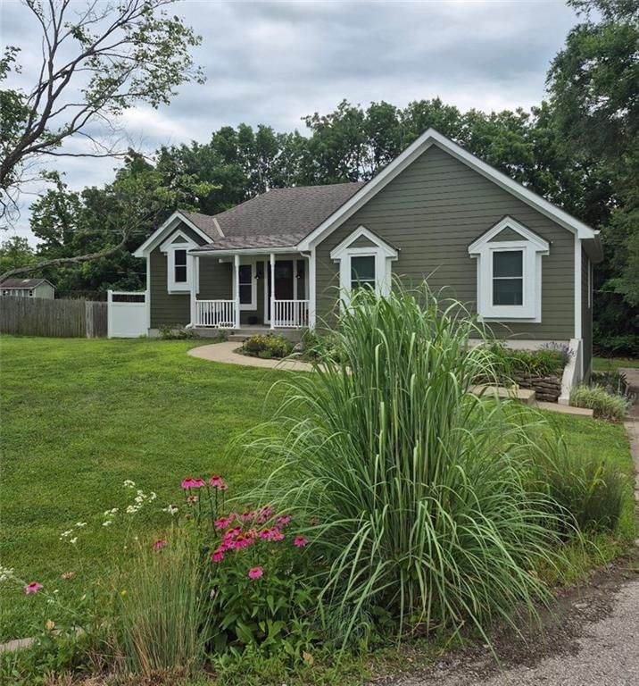 14969 Forest View Court, Bonner Springs, KS