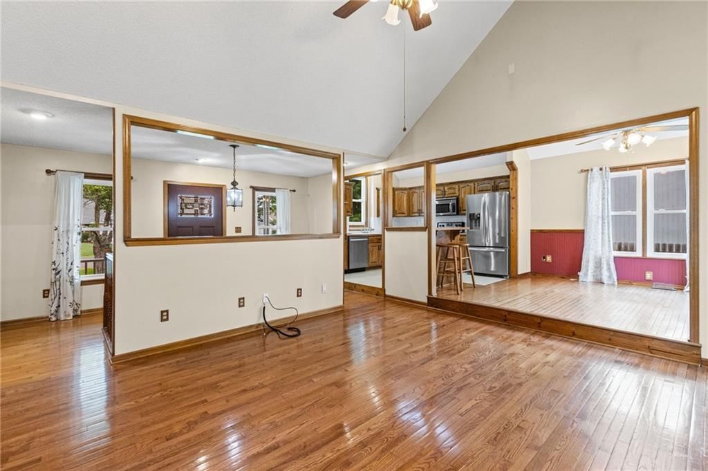 14969 Forest View Court — photo 11