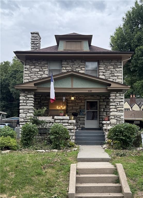640 S Park Avenue — photo 1