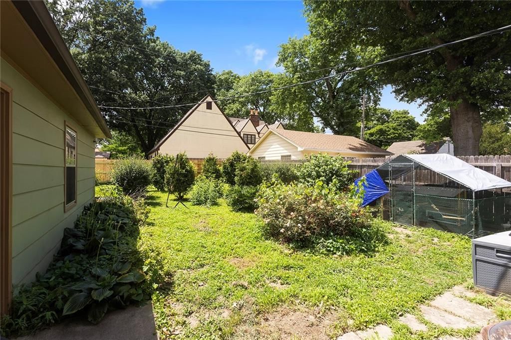 640 S Park Avenue — photo 25