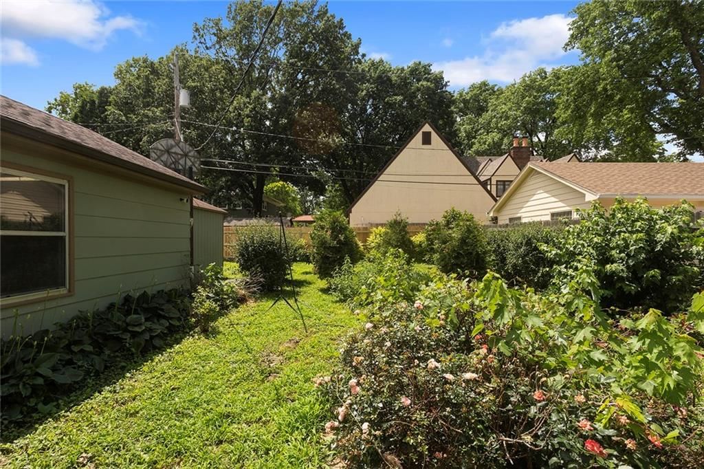 640 S Park Avenue — photo 26