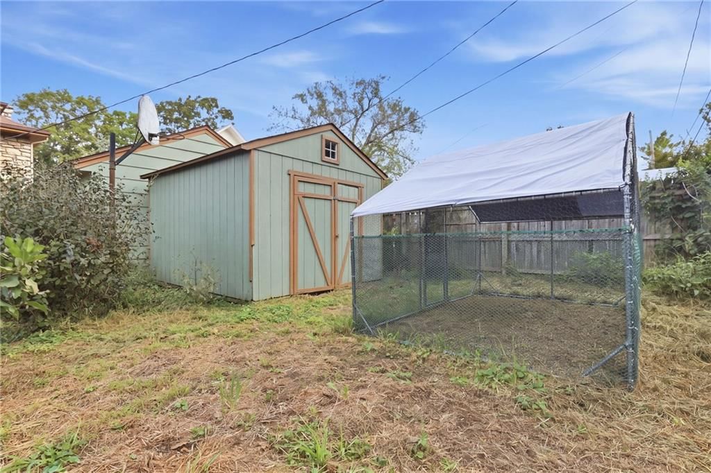 640 S Park Avenue — photo 32