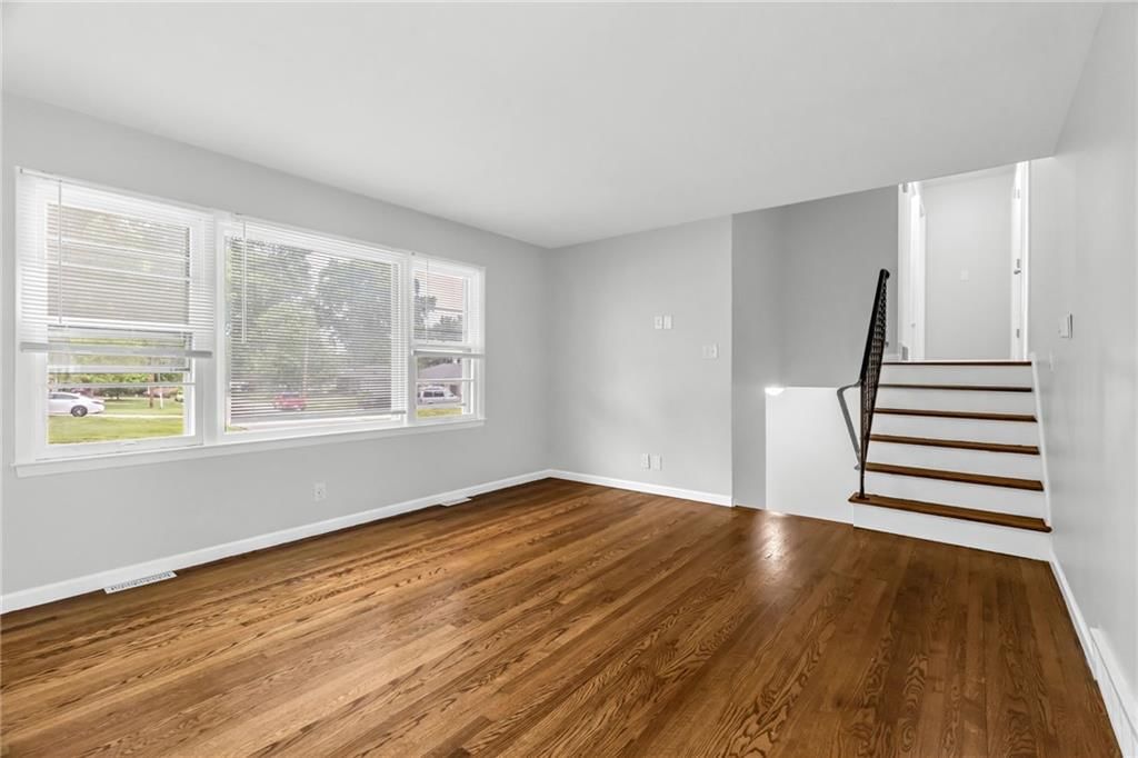 3604 S Adams Avenue — photo 8
