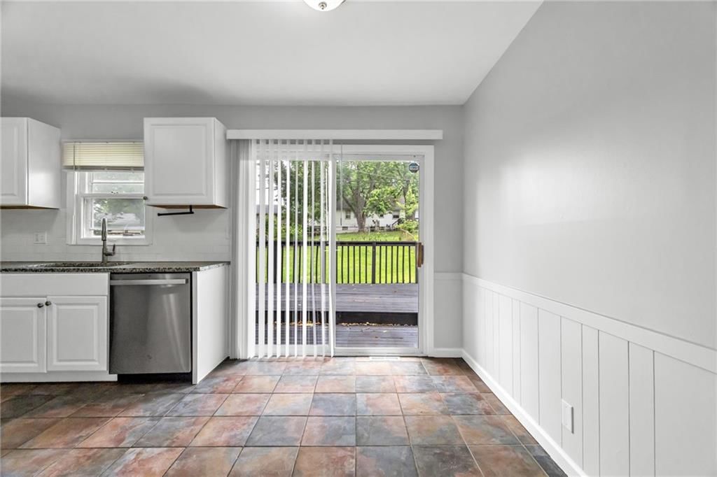 3604 S Adams Avenue — photo 9