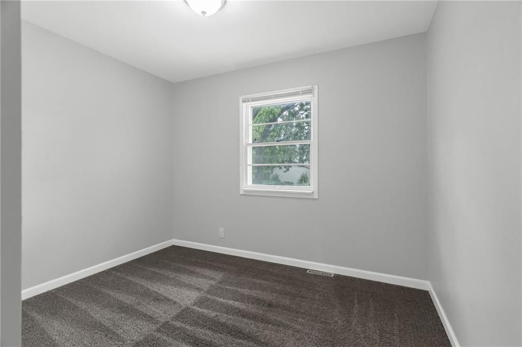 3604 S Adams Avenue — photo 15