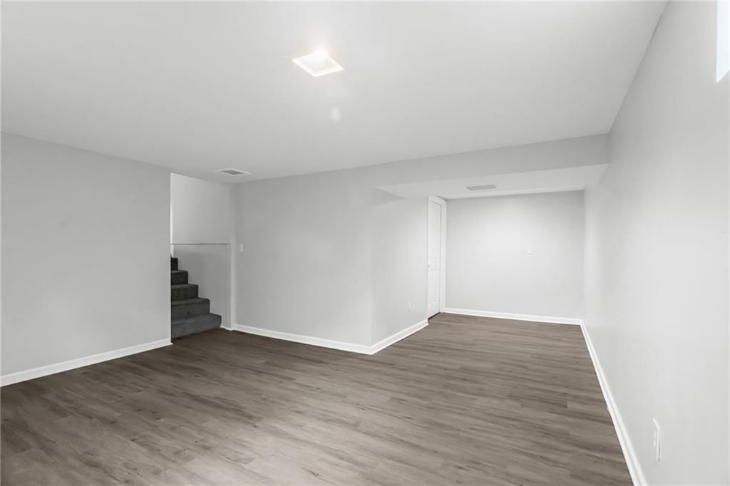 3604 S Adams Avenue — photo 22