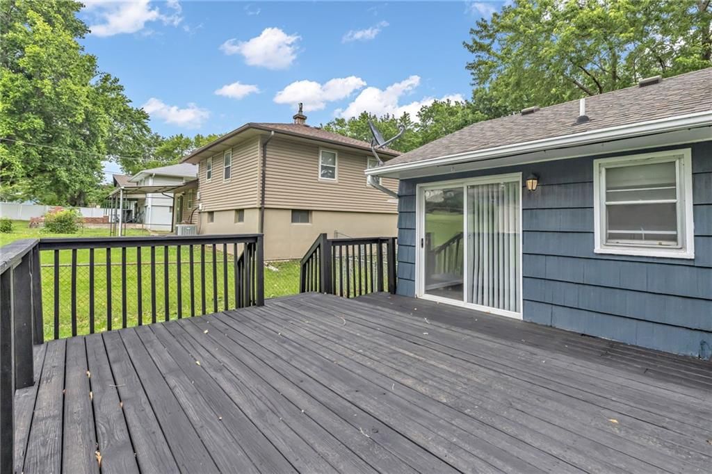 3604 S Adams Avenue — photo 24