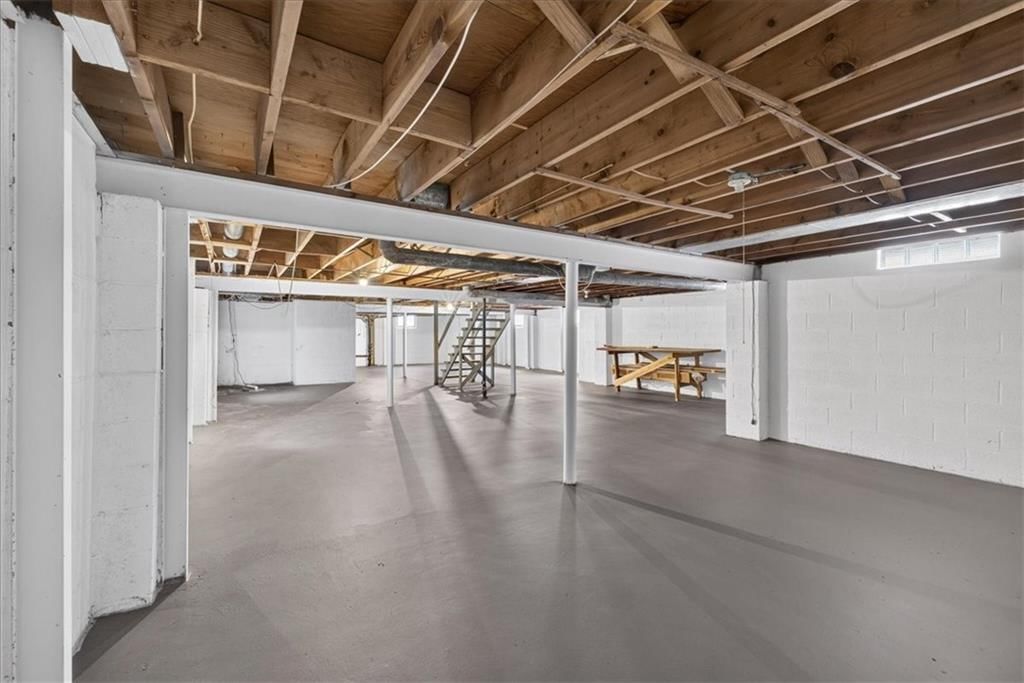 8209 Beverly Street — photo 31