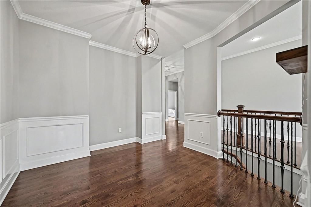 9000 N Seymour Avenue — photo 4