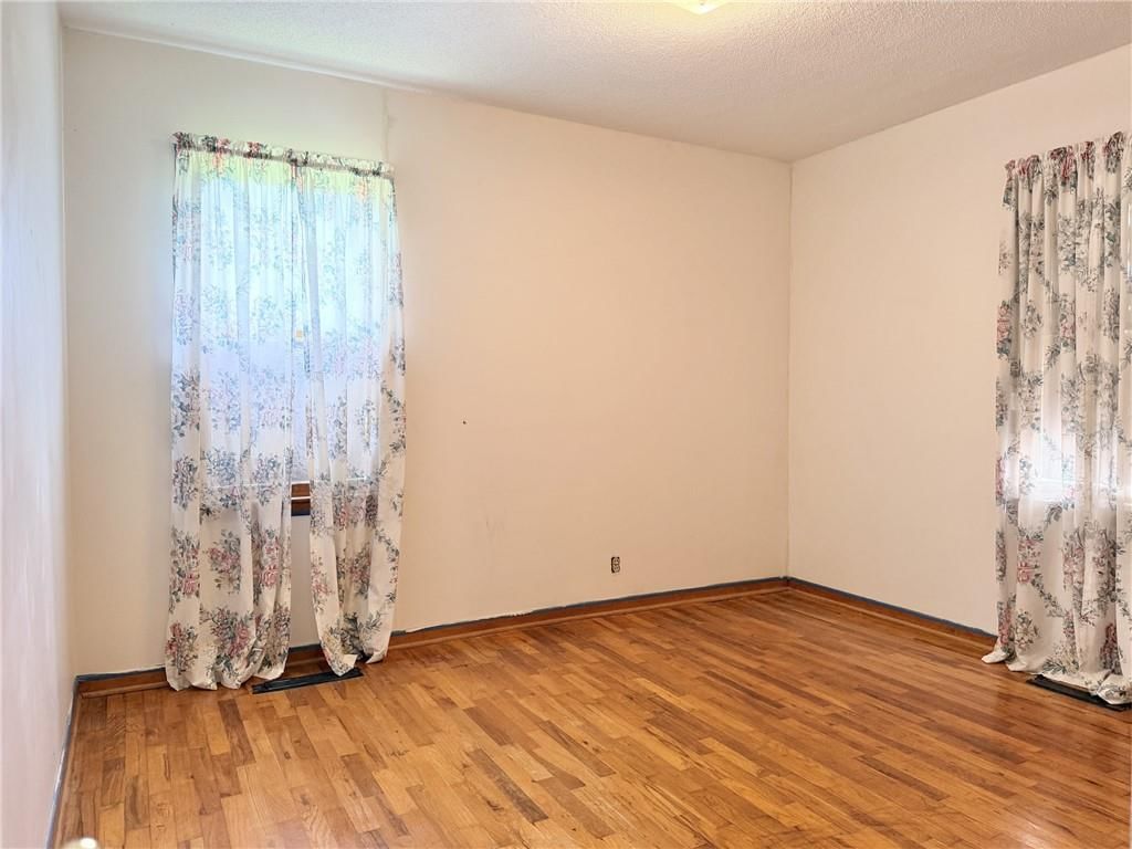 743 S 2nd Street — photo 16