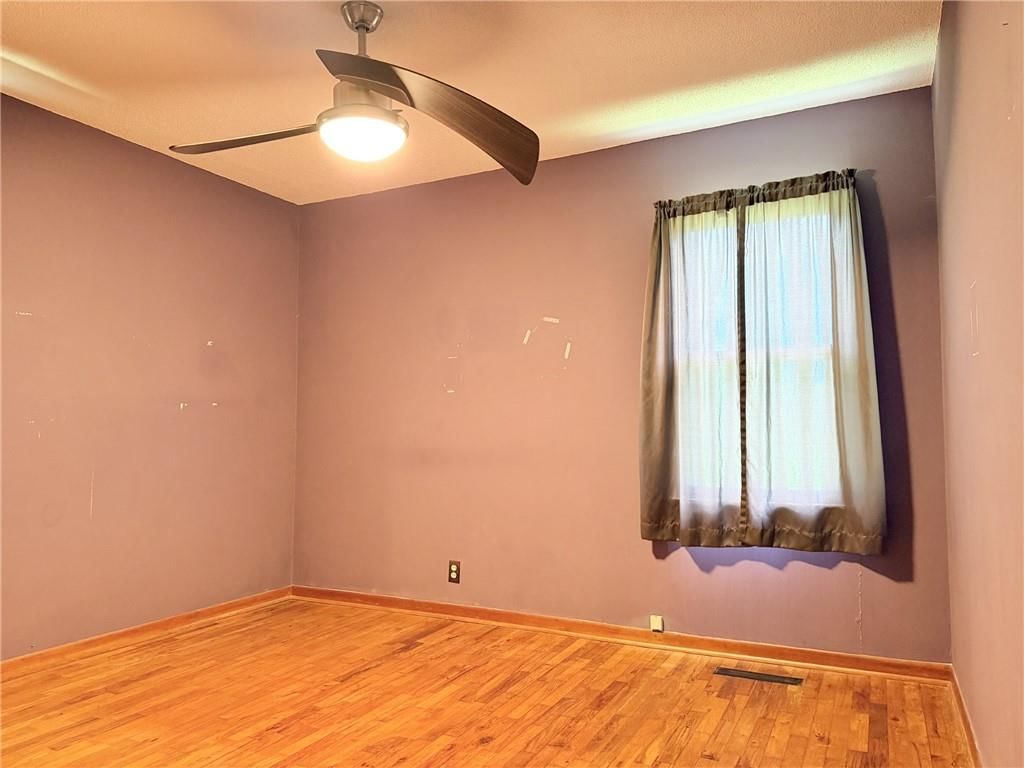 743 S 2nd Street — photo 18