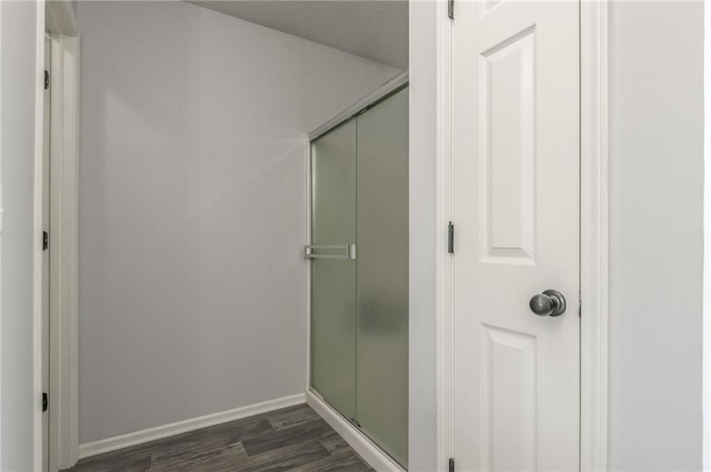 14609 N Derby Road — photo 28