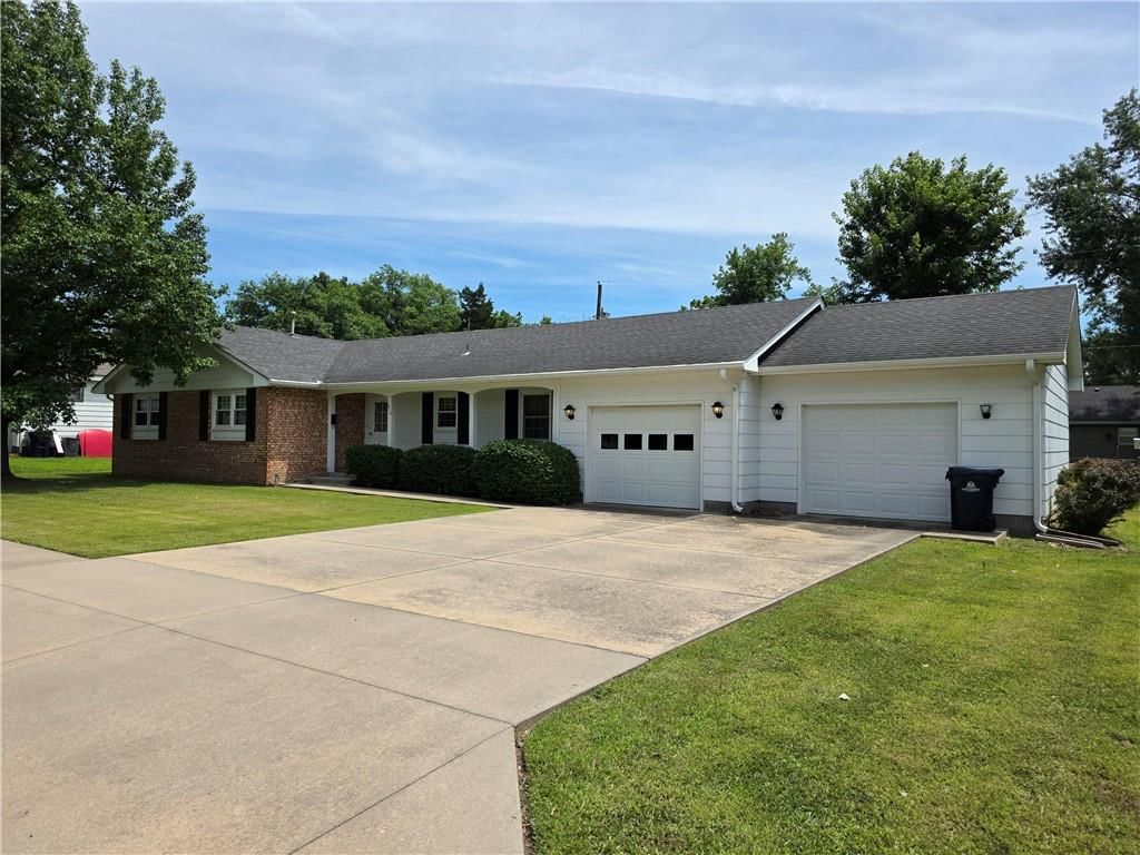 919 W Beech Street, Independence, KS