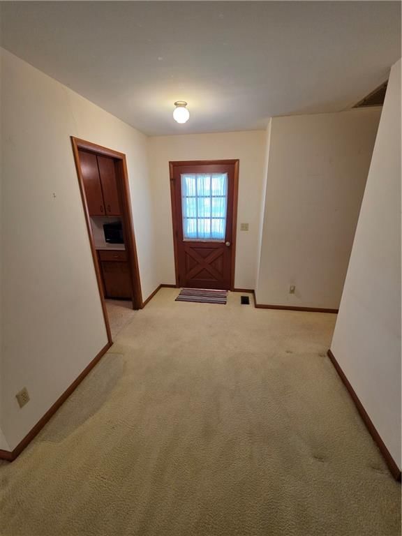 919 W Beech Street — photo 12