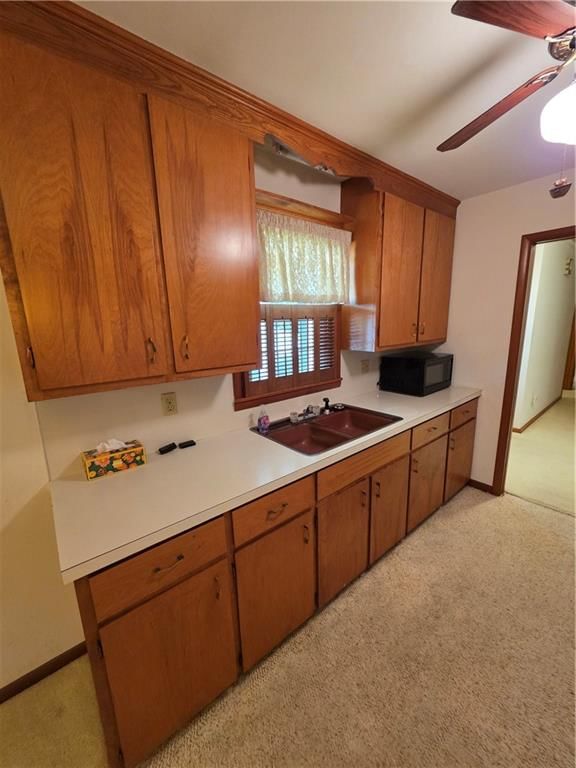 919 W Beech Street — photo 16