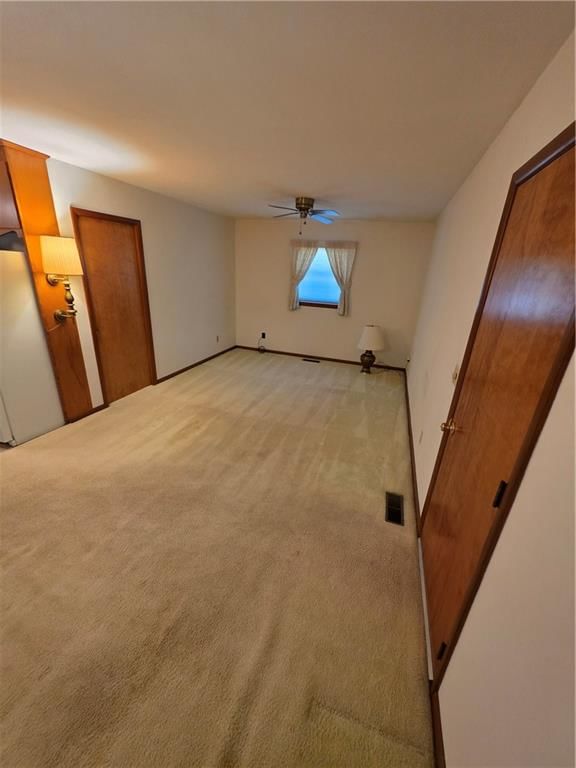 919 W Beech Street — photo 19