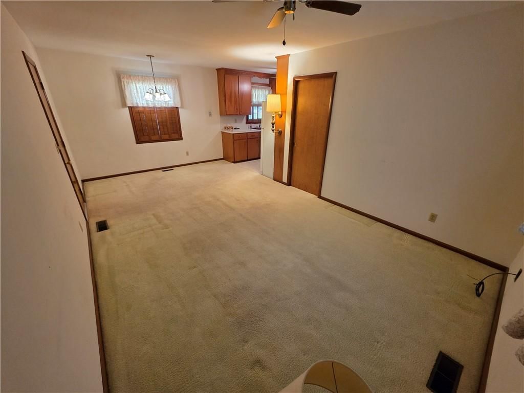 919 W Beech Street — photo 20
