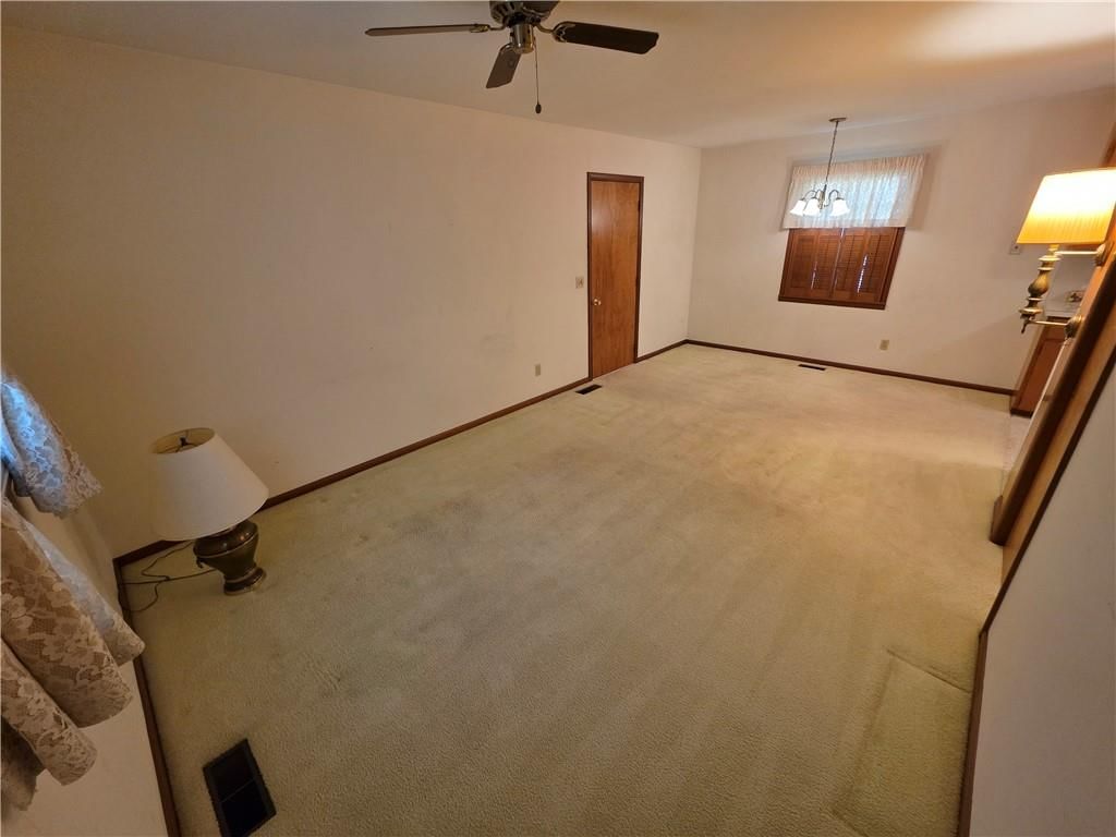 919 W Beech Street — photo 21