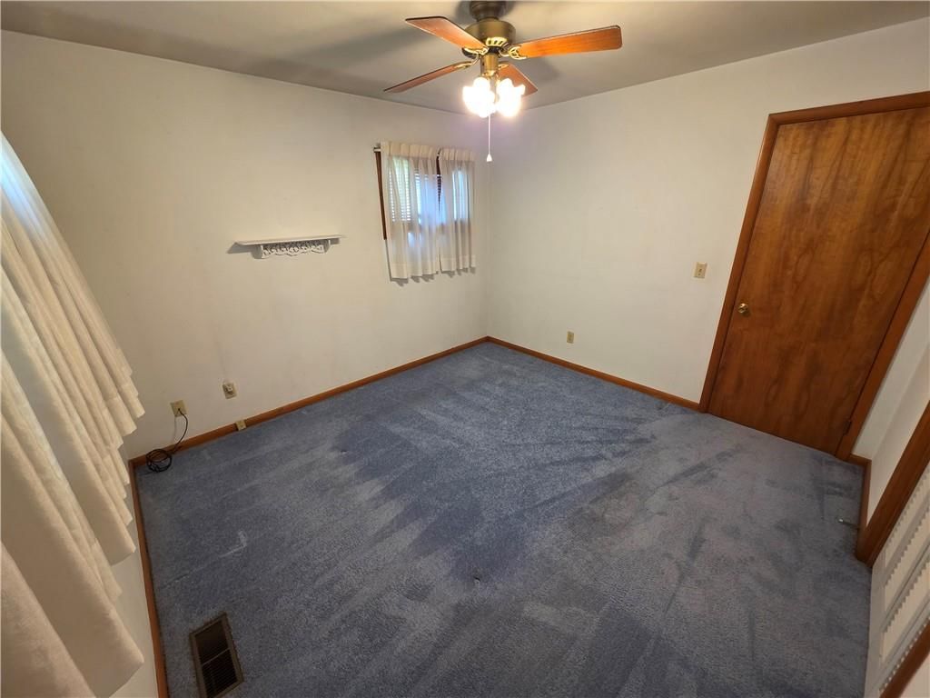 919 W Beech Street — photo 29