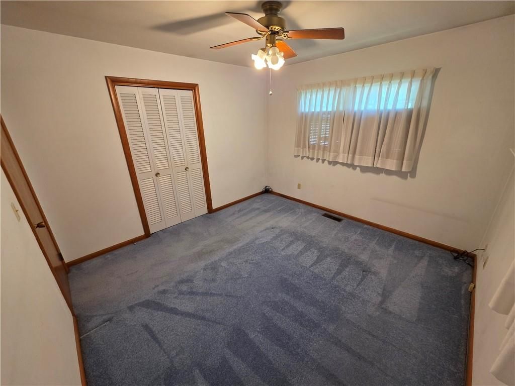 919 W Beech Street — photo 31