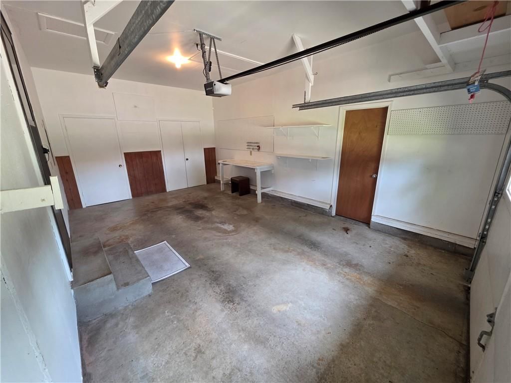 919 W Beech Street — photo 44