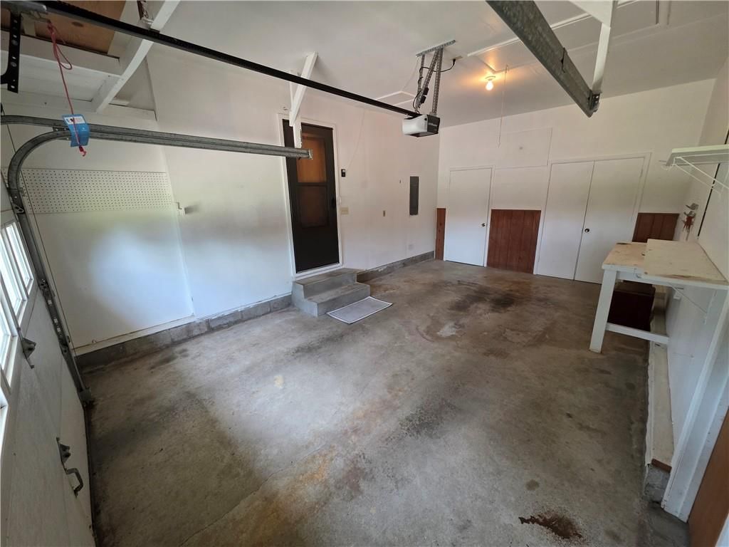 919 W Beech Street — photo 45
