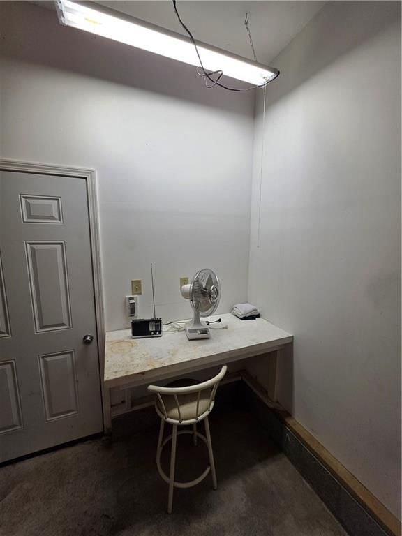 919 W Beech Street — photo 53
