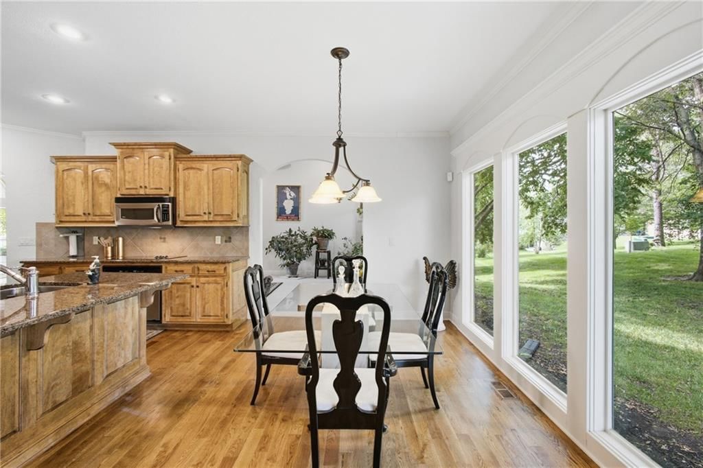 10312 N Revere Avenue — photo 18