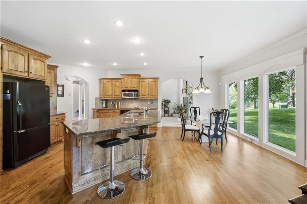10312 N Revere Avenue — photo 19