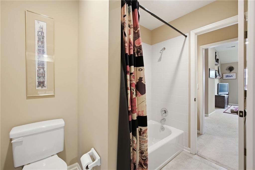 10312 N Revere Avenue — photo 36