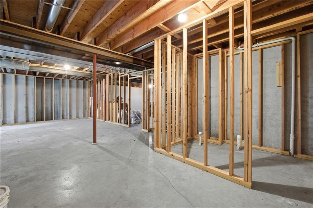 10312 N Revere Avenue — photo 43