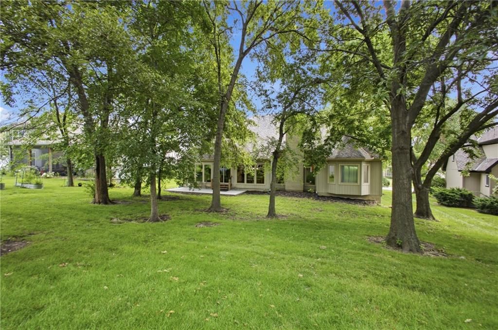 10312 N Revere Avenue — photo 49